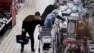 Românii care nu ne fac cinste: Imaginile care au scandalizat o ţară întreagă | VIDEO