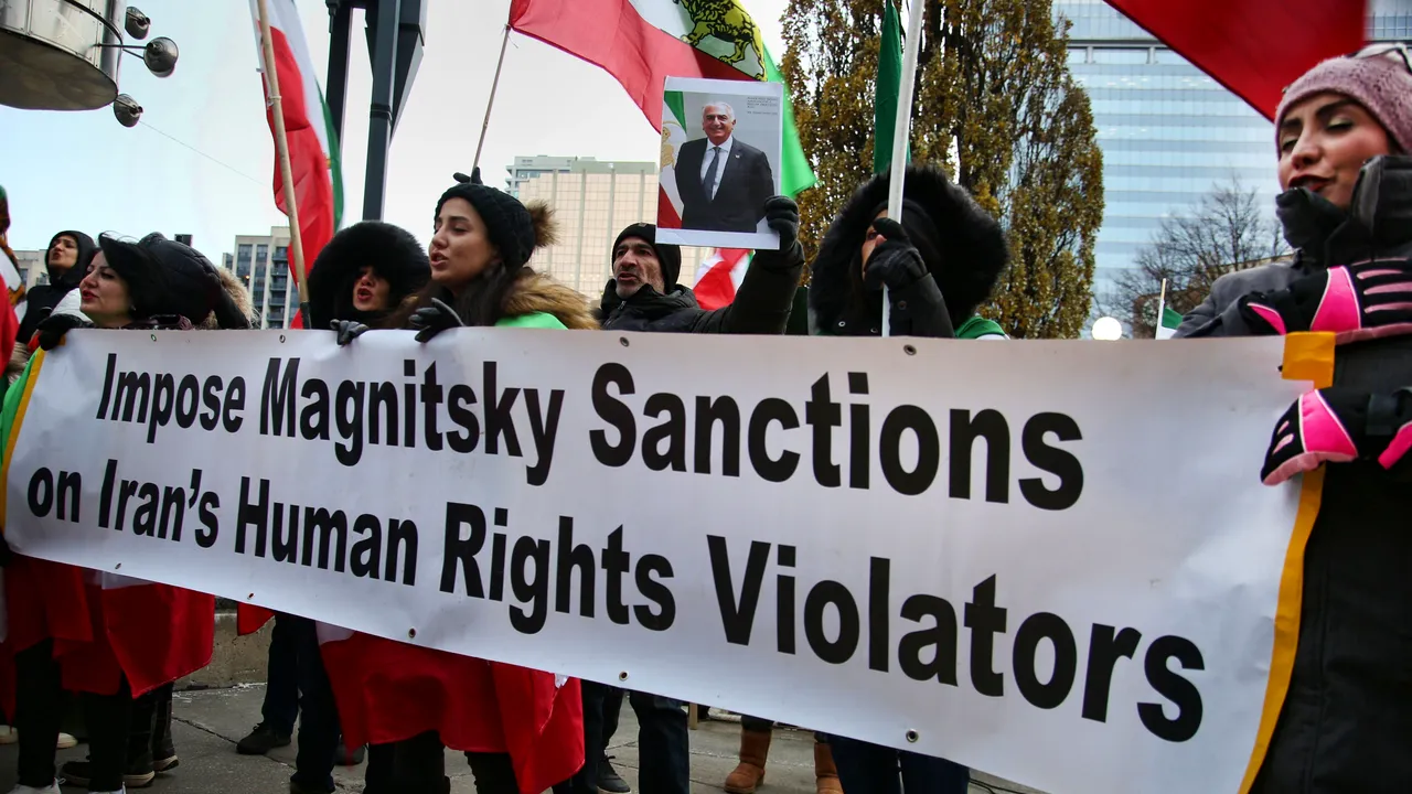 UE va sancţiona persoane şi entităţi din Iran din cauza abuzurilor asupra drepturilor omului 