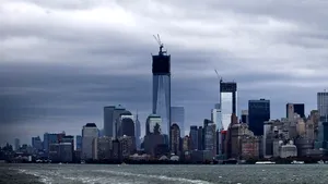 Circulaţia tuturor mijloacelor de transport în comun din New York, oprită în aşteptarea uraganului