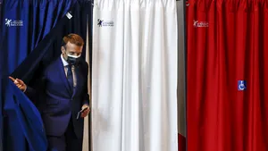 Alegerile regionale din Franţa. Înfrângere zdrobitoare pentru partidul lui Macron