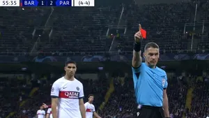 Xavi l-a criticat dur pe Istvan Kovacs după ce Barcelona a fost eliminată de PSG din Liga Campionilor