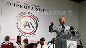 Activistul Al Sharpton denunţă o înegistrare video publicată de poliţie, în legătură cu uciderea tânărului de culoare din Ferguson - VIDEO