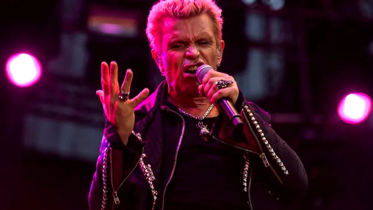 Billy Idol: Încă mă lupt cu dependenţa de droguri