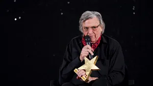 Mesajul lui Florin Piersic pentru Iliescu: Cu mine s-a purtat extraordinar. Îi doresc atâta sănătate