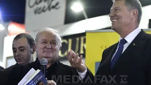 Emeric Ienei şi pe Cristian Ţopescu, DECORAŢI cu Ordinul Naţional Steaua României 