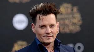 Johnny Depp va juca în sequelul 