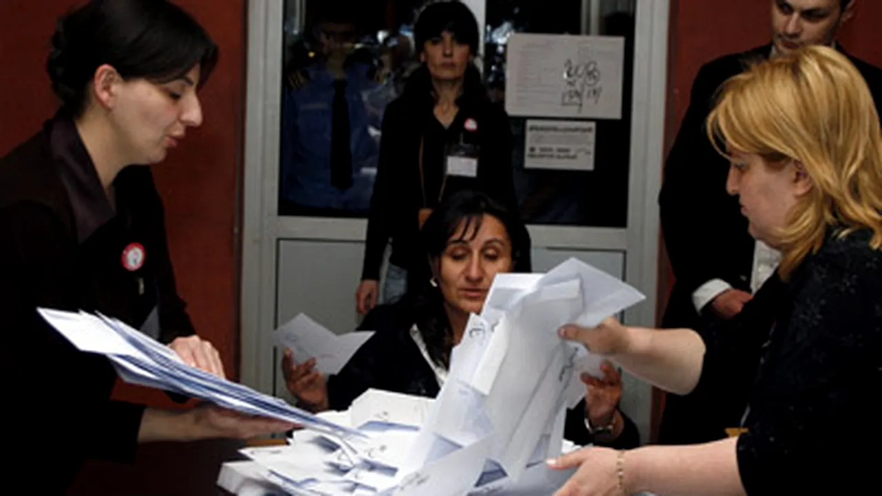 Georgia, mulţumită că alegerile legislative au fost evaluate cu exigenţă