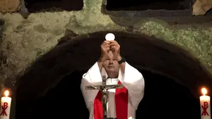 Biserica din Roma a devenit casă pentru cei fără casă. Cum s-a întâmplat