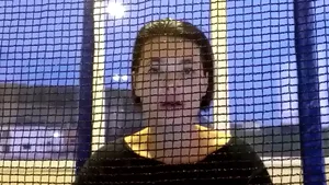 Poveste în versuri, ghid de supravieţuire pentru mămici cu copii mici a unei actriţe a Teatrului Naţional 