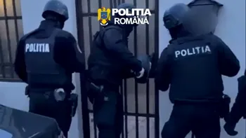VIDEO Percheziții într-un dosar care vizează achiziții de măști și dezinfectanți în pandemia de Covid