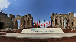 Liderii G7 se întâlnesc în Sicilia pentru a discuta despre comerţ, terorism şi schimbările climatice/ Tusk: Liderii G7 nu ar trebui să ezite în ceea ce priveşte păstrarea sancţiunilor impuse Rusiei