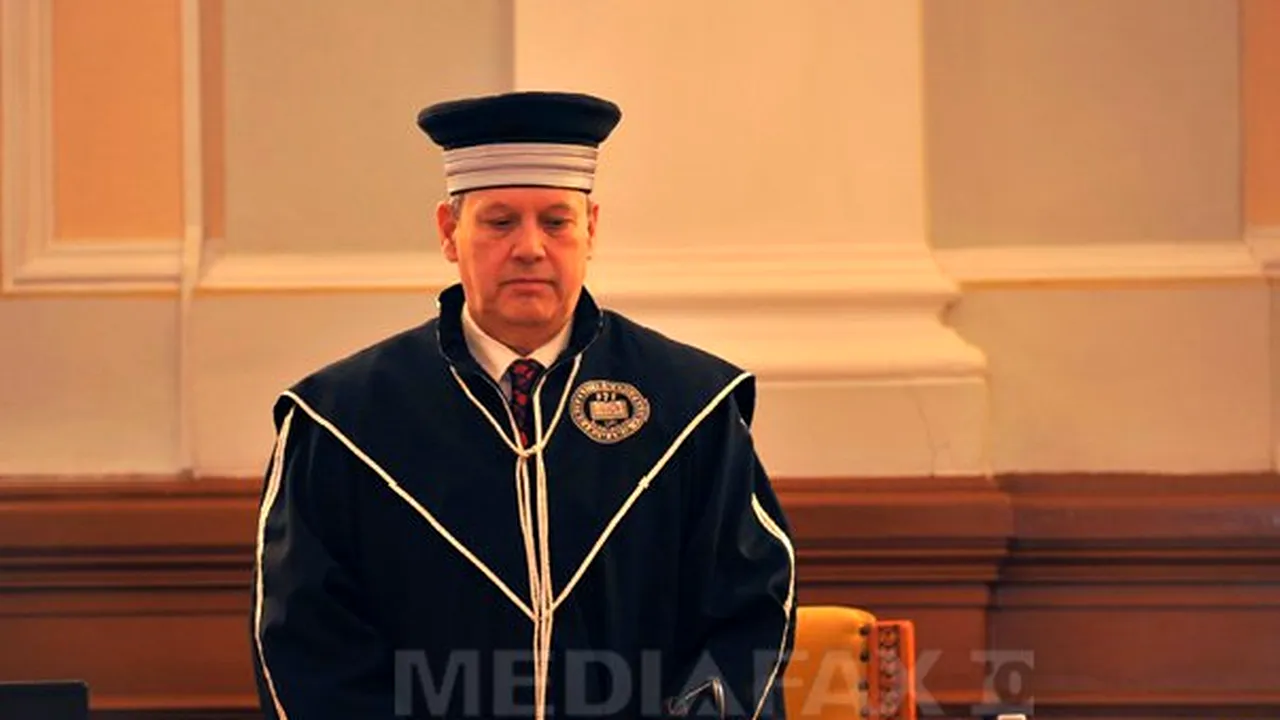 Cosmonautul Dumitru Prunariu a primit titlul de Doctor Honoris Causa al UBB Cluj - FOTO