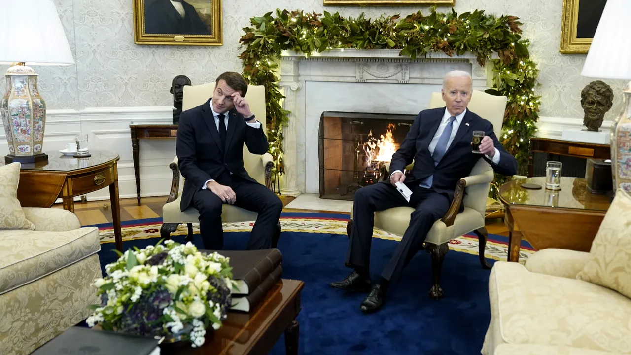 Macron afirmă că Occidentul va susţine în continuare Ucraina, dar speră şi la acţiuni diplomatice