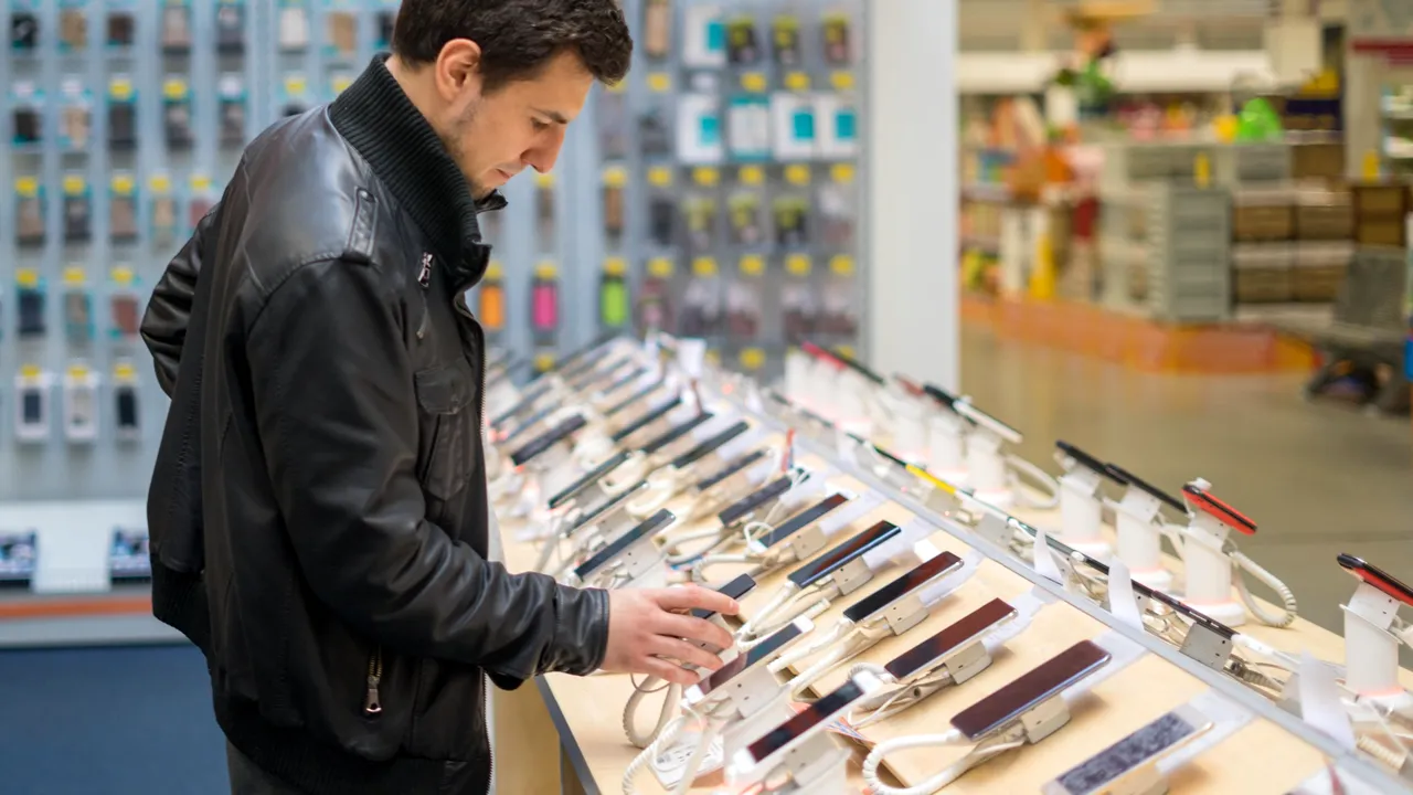 Motivul pentru care preţul smartphone-urilor a crescut simţitor în ultimii ani