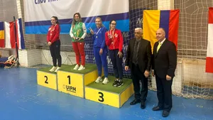 Argint pentru Andreea Lupu și bronz pentru Sabina Martiș, la turneul satelit de sabie de la Sofia