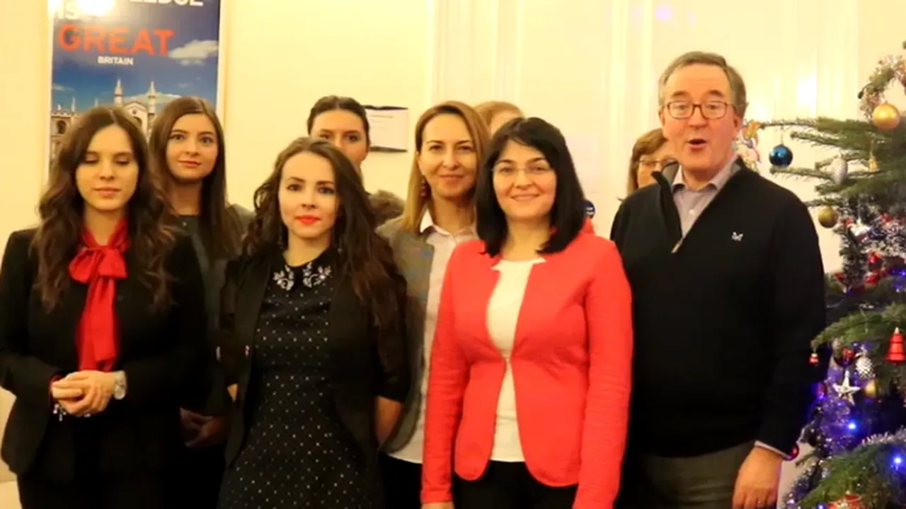 VIDEO - Noul ambasador al Marii Britanii la Bucureşti cântă colindul „O ce veste minunată” într-o română perfectă