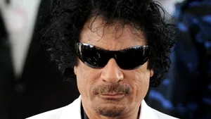 Membri ai misiunii libiene la ONU îl acuză pe Muammar Kadhafi de genocid şi cer înlăturarea lui