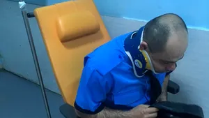 Un poliţist local reclamă că a fost BĂTUT de primar/ Edilul neagă acuzaţiile: Agentul e „cam certat cu munca”