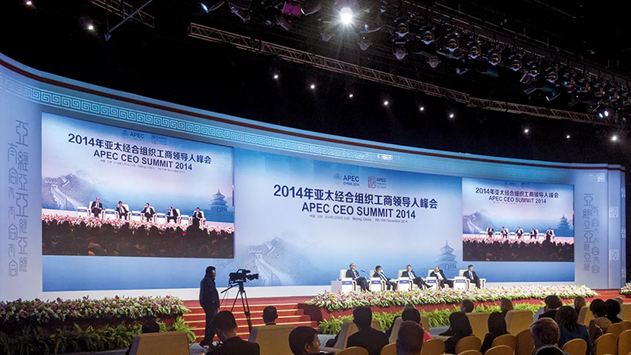 Protest la forumul Cooperarea Economică Asia-Pacific (APEC) din cauza războiului declanşat de Rusia în Ucraina