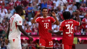 Jamal Musiala ratează debutul lui Bayern în Bundesliga, după episoadele medicale din perioada de pregătire