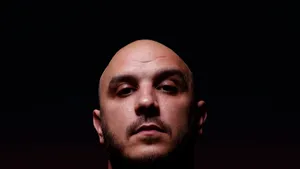 Cântăreţul Guess Who, prins drogat la volan