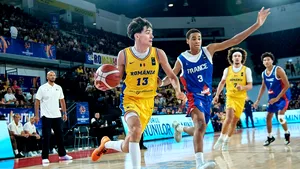 Povestea frumoasă s-a încheiat. România pierde în sferturile FIBA U16 EuroBasket de la Oradea. Tinerii baschetbaliști, vizitați de legendara Nadia Comăneci
