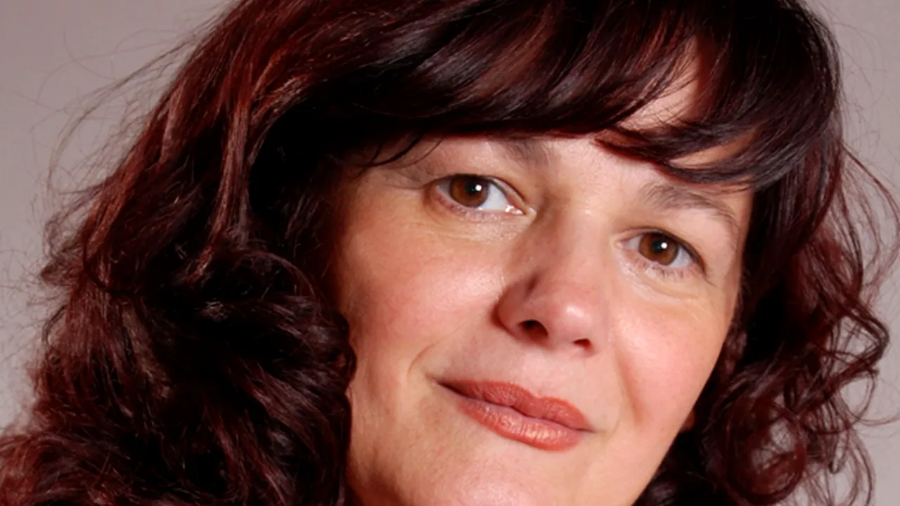Deputatul Eugenia Barna părăseşte PSD şi se alătură grupului independenţilor