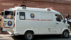 Cel puţin 11 morţi după prăbuşirea unui zid, la o uzină din India