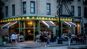 Cele mai bune baruri din lume. Clasamentul este condus de localuri din Londra, New York şi Atena