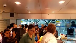 Terminal al Aeroportului JFK, evacuat de urgenţă după ce au fost raportate focuri de armă - FOTO
