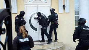 Surse: Fosta parteneră a omului de afaceri Adrian Kreiner, acuzată de complicitate în dosarul femeii din Sibiu care şi-a ucis mama pentru avere