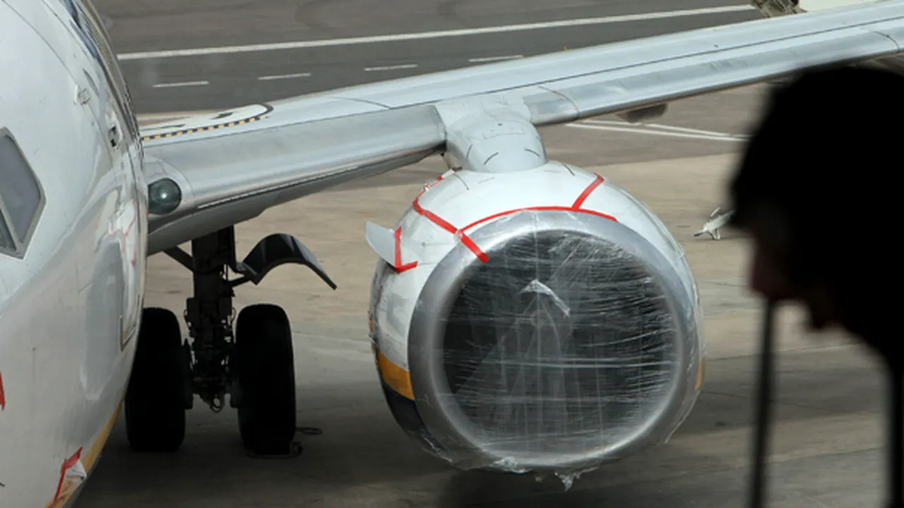 Spaţiul aerian scoţian şi nord-irlandez, închis de miercuri dimineaţă