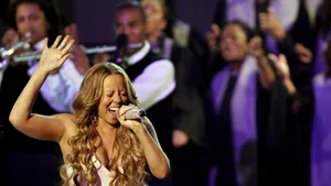 Mariah Carey, ofertată cu 50 de milioane de lire sterline pentru a cânta la Las Vegas (Galerie Video)