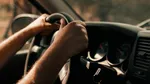 Un bărbat din Capitală, salvat la timp de polițiști, după ce i s-a făcut rău la volan