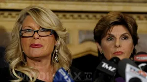 SUA: Candidatul republican Herman Cain, acuzat de hărţuire sexuală de mai multe femei