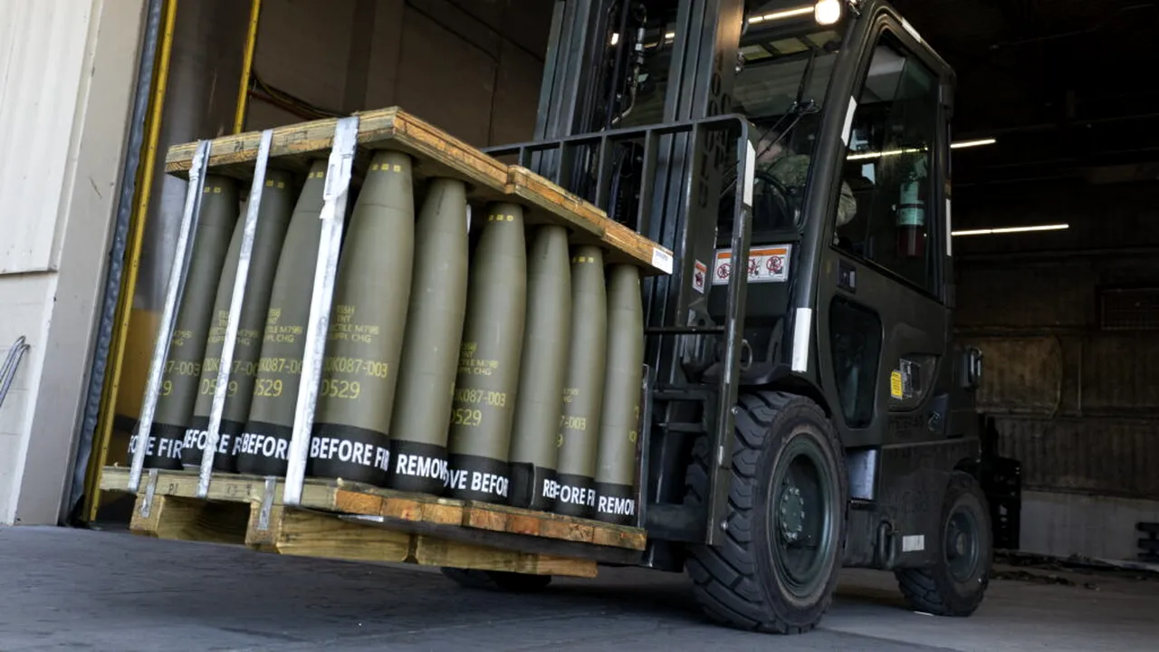 Europa se înarmează şi marile companii profită. Explozie a acţiunilor companiilor europene de armament 