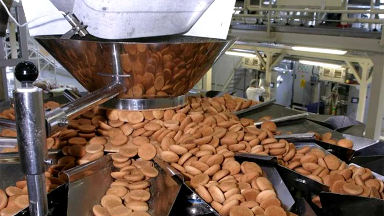ALERTĂ europeană: Produse retrase din magazine din cauza prezenţei oxidului de etilenă în susan, printre care biscuiţii şi pâinea