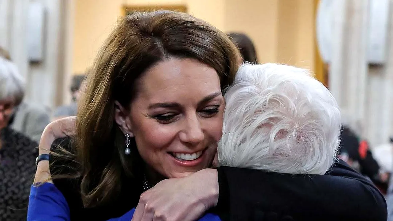 Întâlnire emoţionantă între Kate Middleton şi supravieţuitori ai Holocaustului 