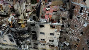 Hotelul în care stă ambasadorul austriac în Ucraina, distrus în urma unui atac cu drone și rachete