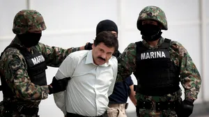 Fostul şef al securităţii din Mexic, inculpat pentru că a primit o mită uriaşă de la „El Chapo”