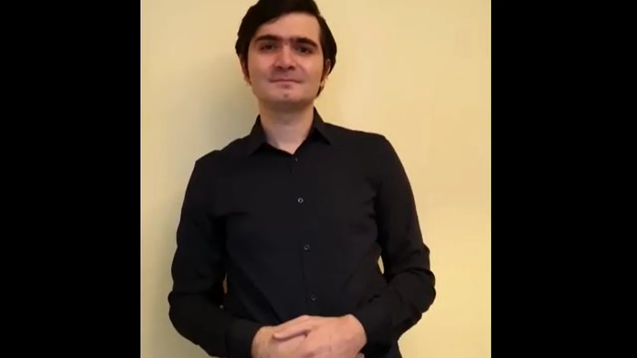 Bogdan, interpretul în limbajul semnelor din informările MAI, mesaj pentru cei care pot să-l audă