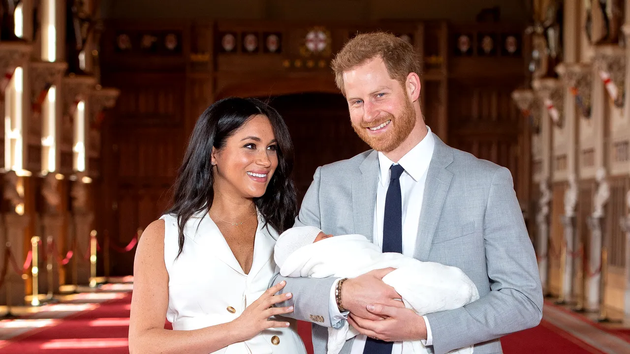 Harry şi Meghan, către Charles al III-lea: Nu-ţi vei mai vedea niciodată nepoţii

