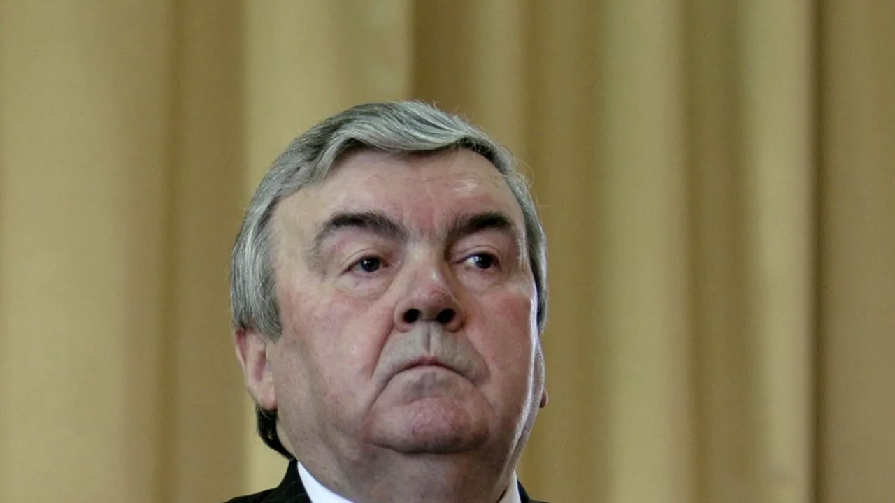 A murit Mircea Snegur, primul preşedinte al Republicii Moldova