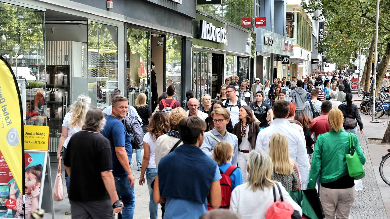 Comisia Europeană: Populaţia Uniunii Europene va creşte până în 2070, dar populaţia activă va scădea