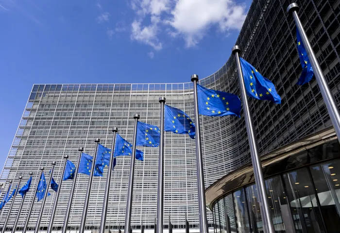 EXTERNE Comisia Europeană, despre amenințările tarifare ale SUA: Prioritatea este dialogul și nu escaladarea conflictului