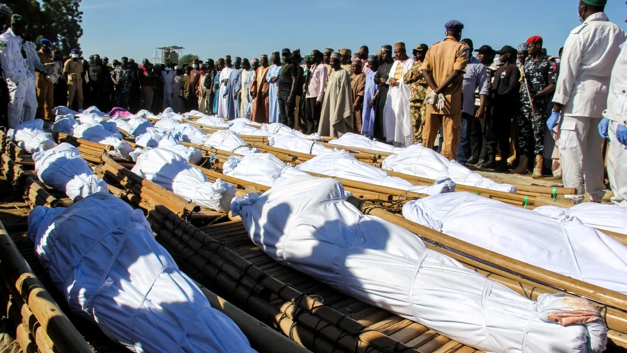 28 de persoane decedate şi 800 de case arse în urma unui atac revendicat de grupărea islamistă Boko Haram
