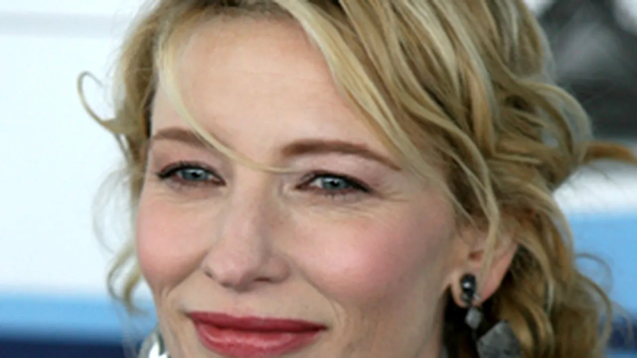 Bebeluşul lui Cate Blanchett, scos pentru prima dată în lume