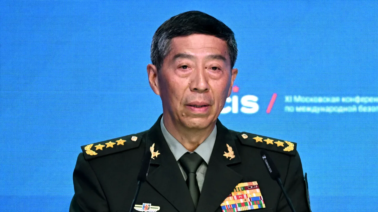 Anchetă la nivel înalt în Beijing: un general chinez este acuzat de corupţie
