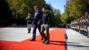 Iohannis, după discuţiile cu Zelenski: Vom sprijini Ucraina, inclusiv militar, cât va fi nevoie