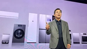 Frigidere cu uși controlate prin voce și cu inteligență artificială, prezentate la CES 2026